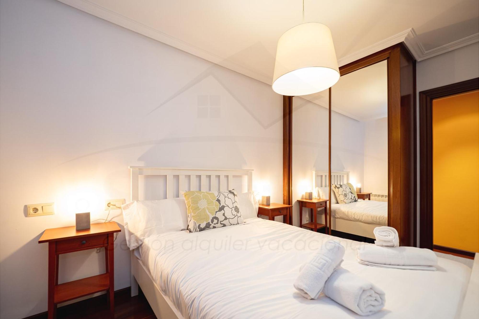 Pinpilinpauxa By Silastur Gijon Exterior photo